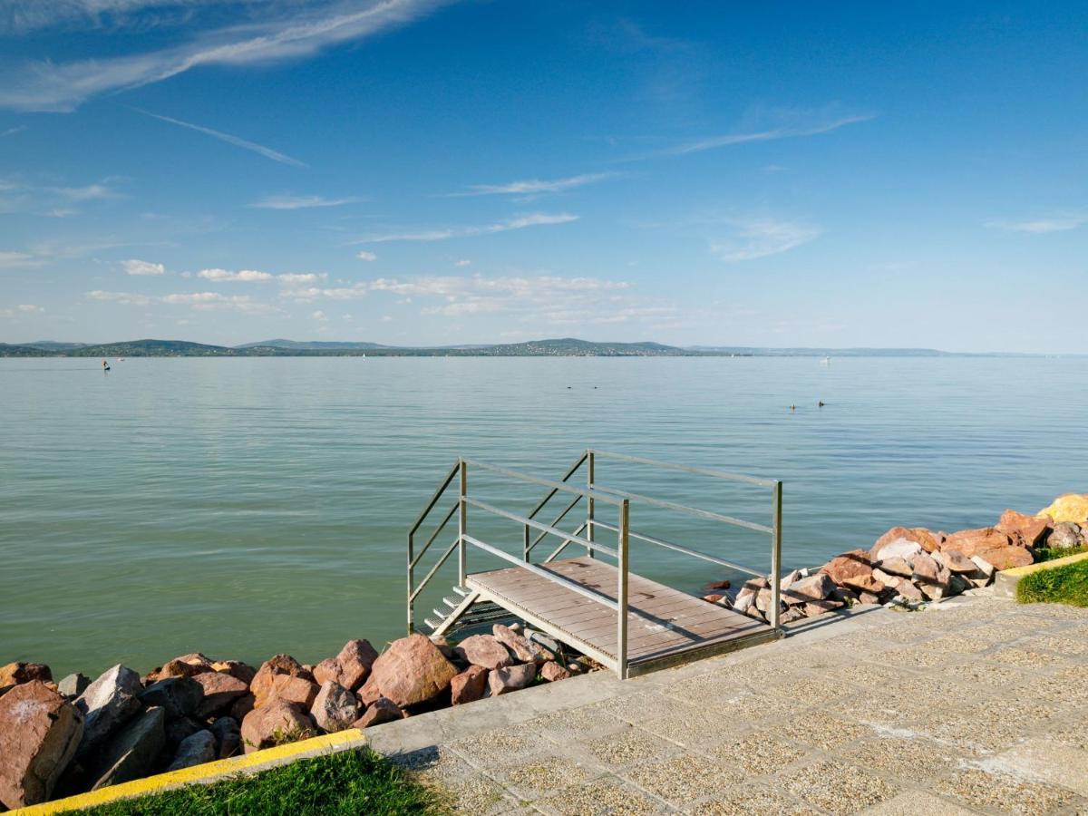 Holiday Home In Fonyod/Balaton 18566 Екстериор снимка